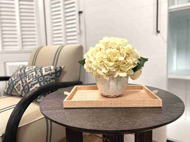 Cream hydrangea in cream ceramic pot - Image 2