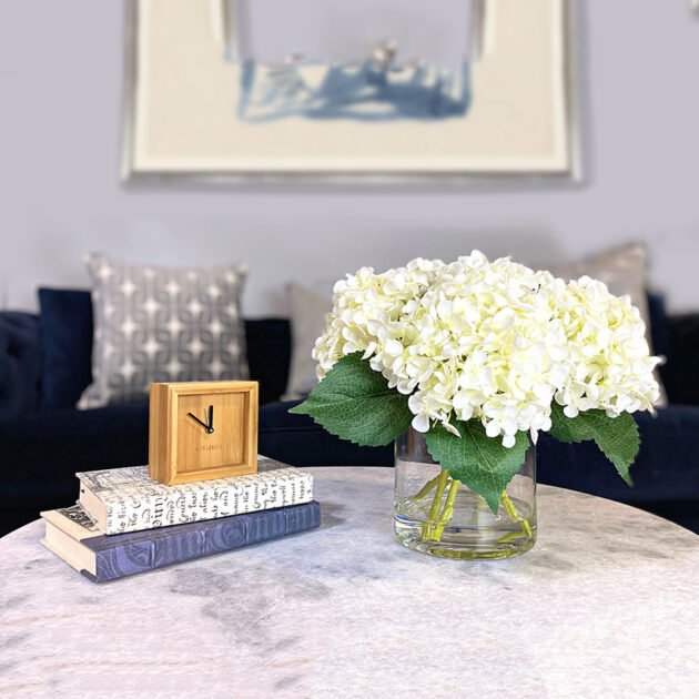 Hydrangea in Vase - Image 7