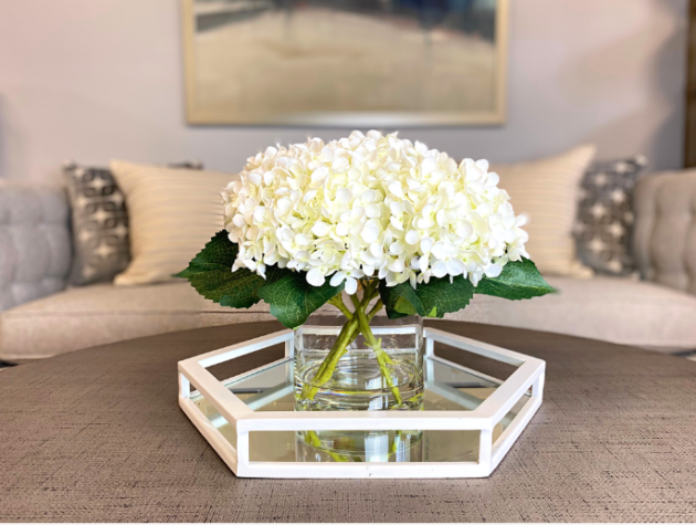 Hydrangea in Vase - Image 6